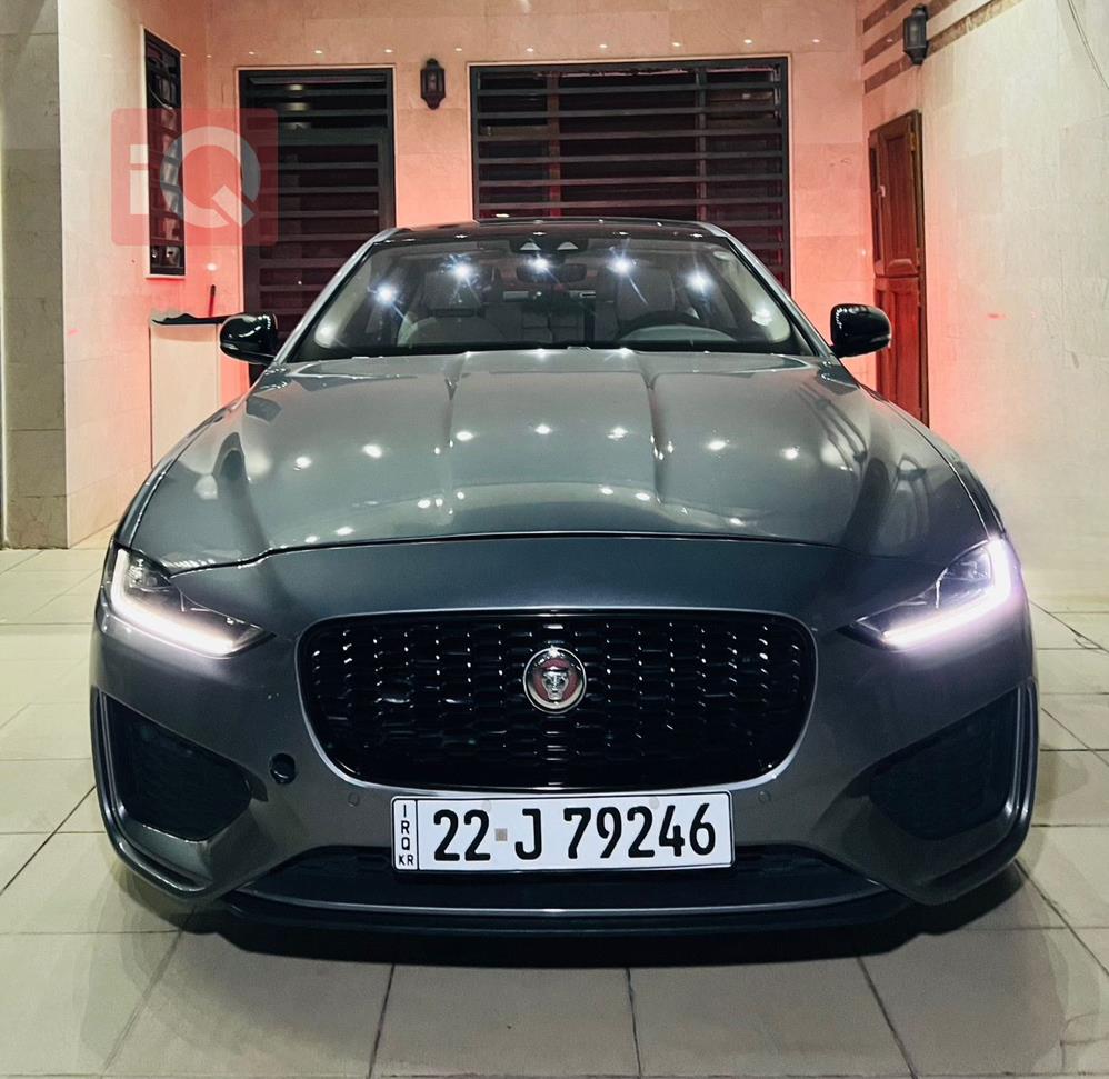 Jaguar XE
